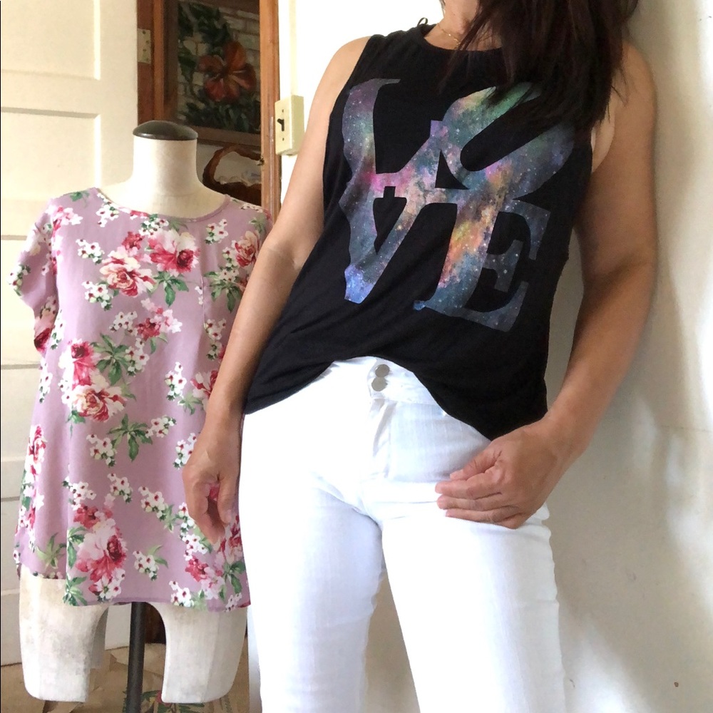 F21 L•O•V•E  T-SHIRT